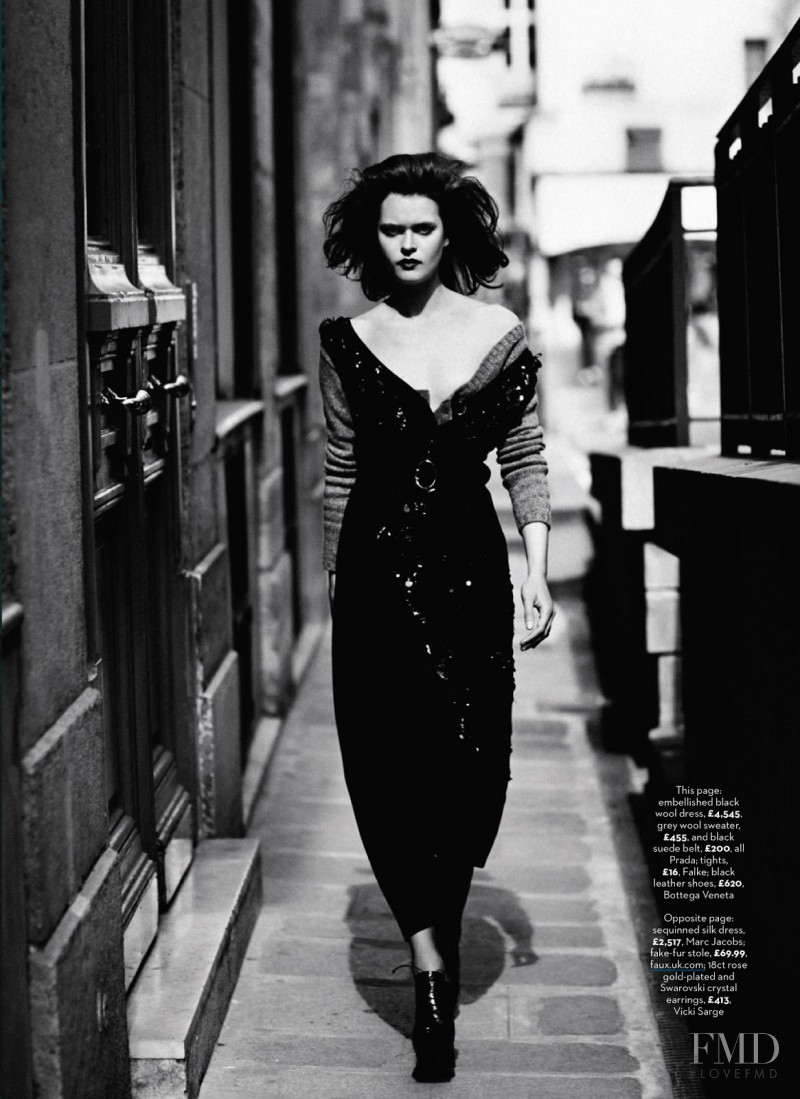 Nanou Vandecruys featured in Femme Noir, September 2013