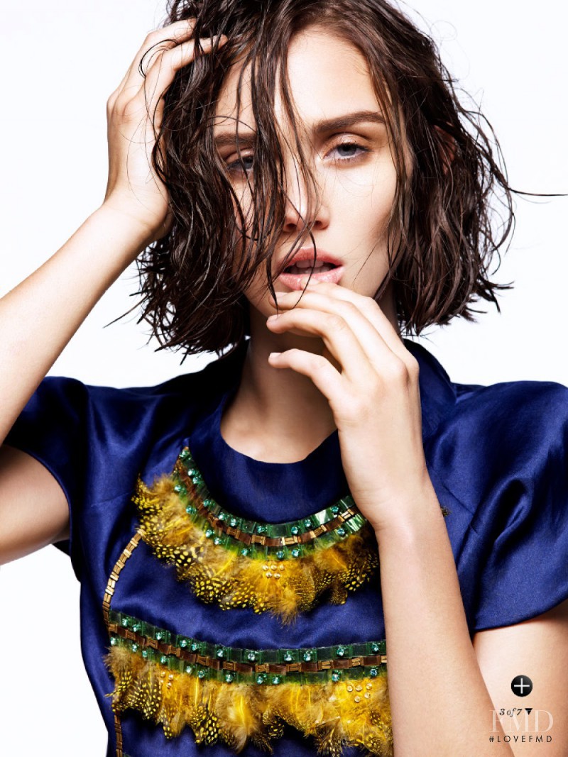 Caitlin Lomax featured in In Full Plume, September 2013