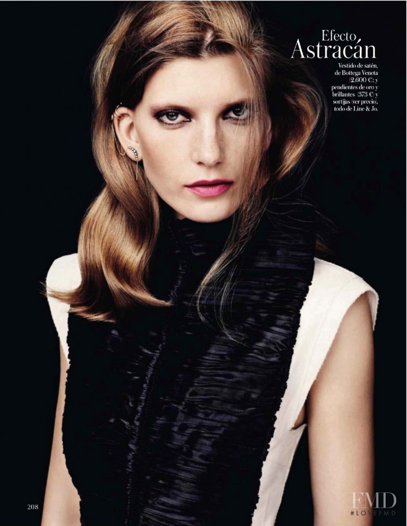 Valerija Kelava featured in Nuevo Codigo, September 2013