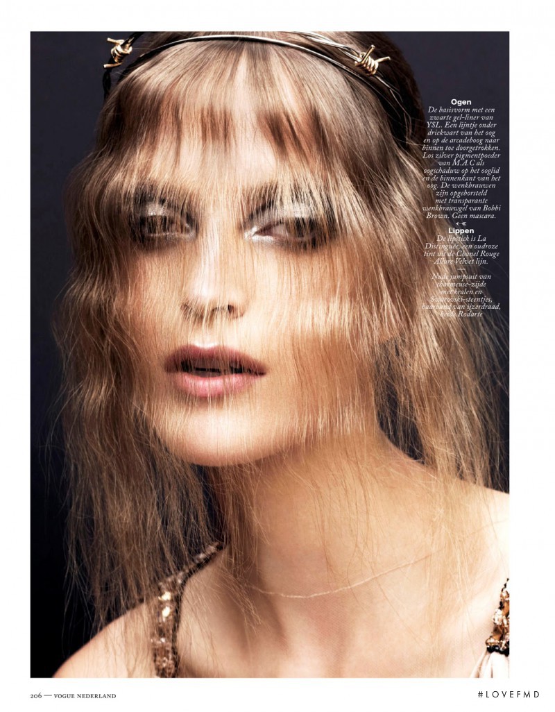 Mirte Maas featured in Les Yeux Qui Parlent, September 2013