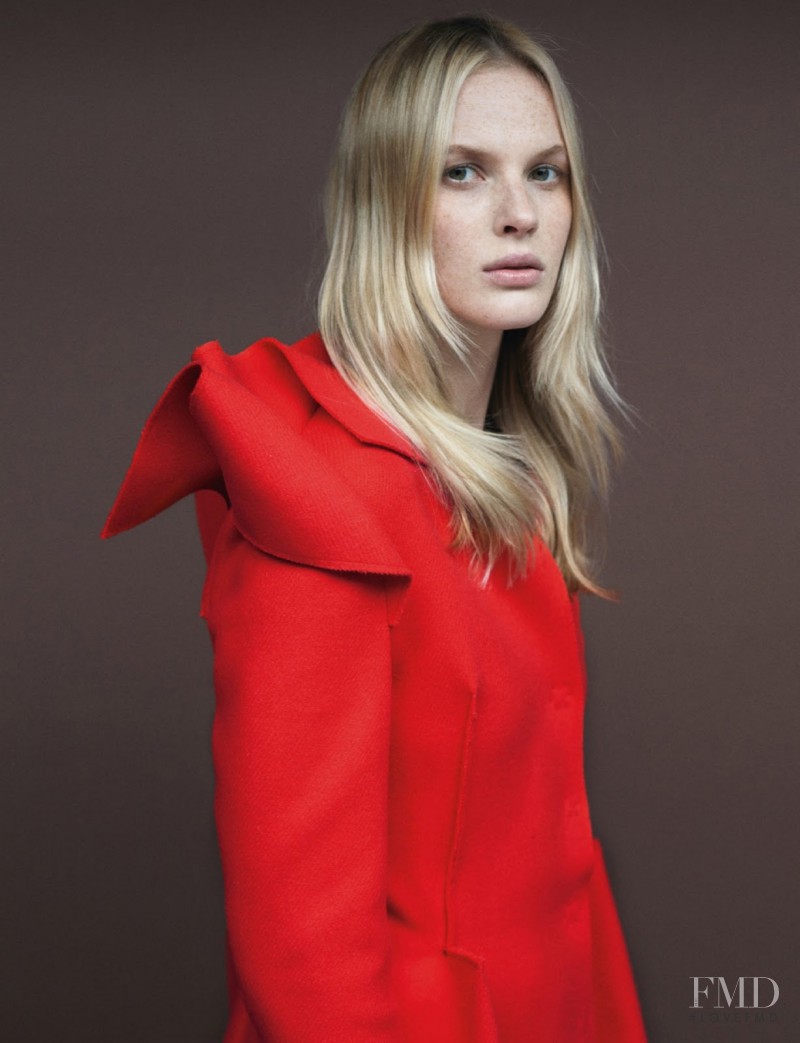 Anne Vyalitsyna featured in Ritratti, September 2013