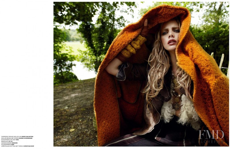 Marloes Horst featured in Kasteel Nomade, October 2009