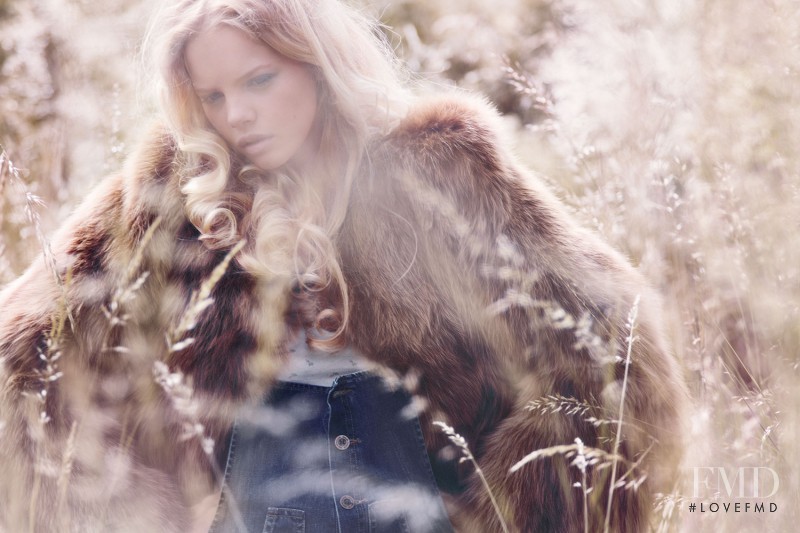 Marloes Horst featured in Marloes, November 2007