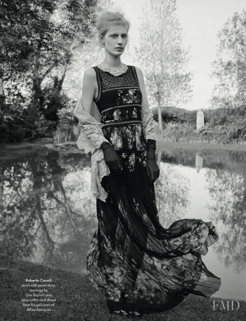 Julia Nobis featured in Spend My Life, September 2013