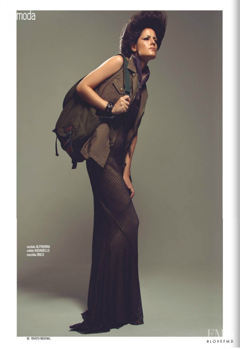 Amanda Santos featured in Aliste-se!, May 2013