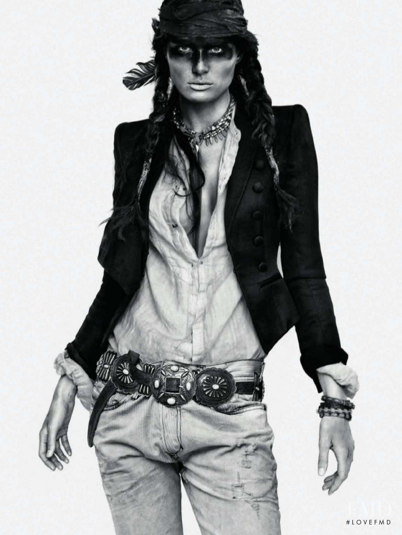 Isabeli Fontana featured in Wanted!, April 2011