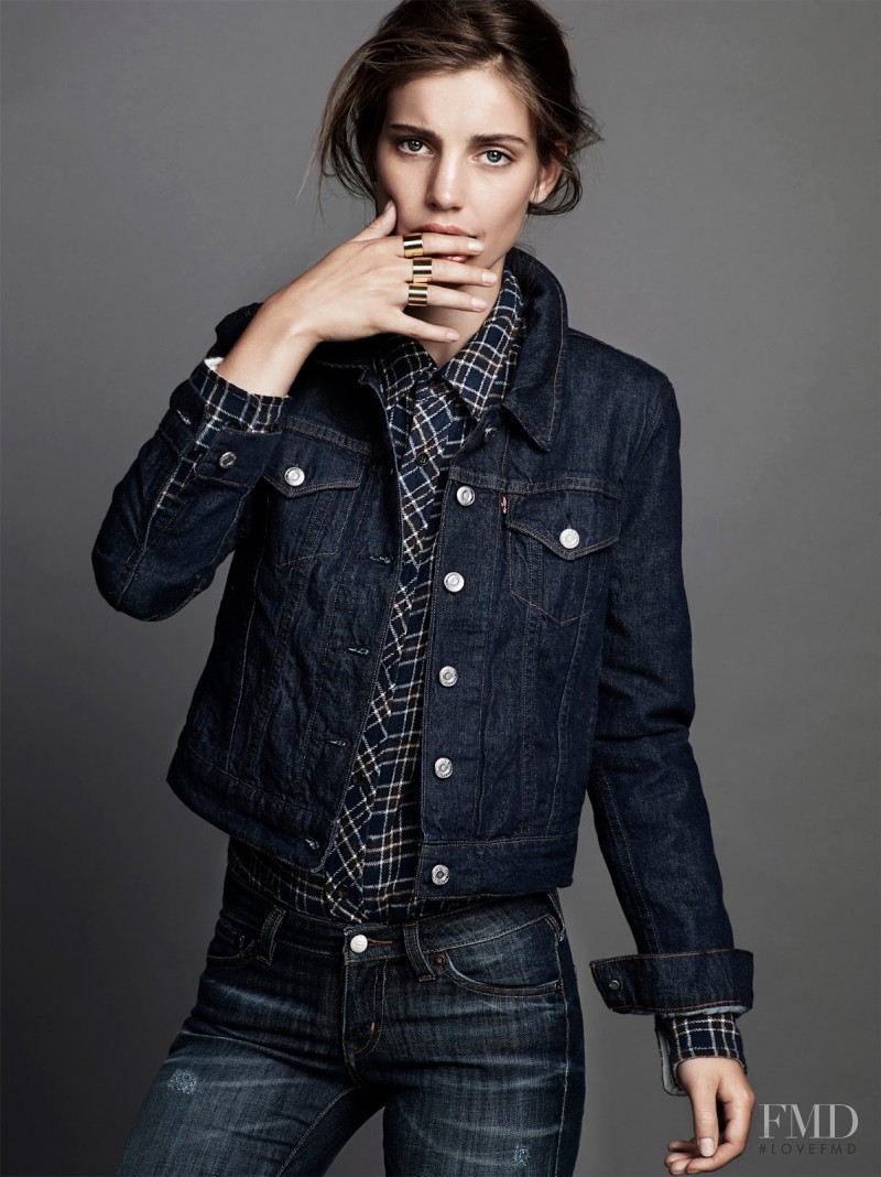 Astrid Baarsma featured in Denim Bible, October 2013