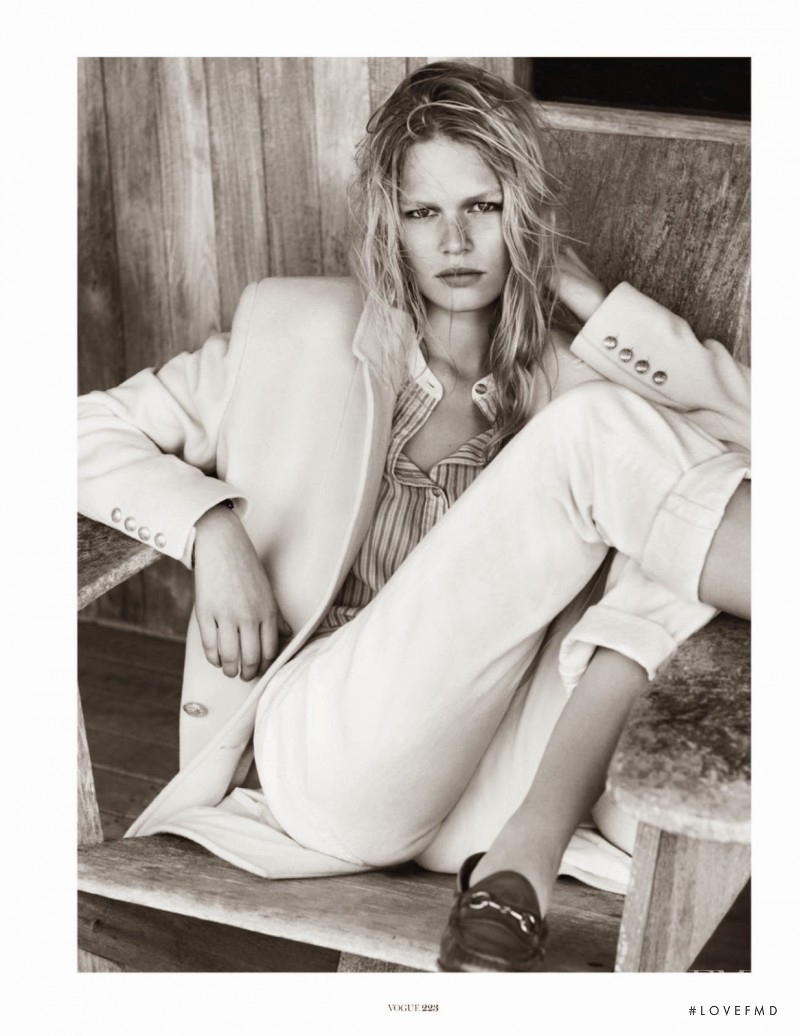 Anna Ewers featured in  Hamptons, October 2013