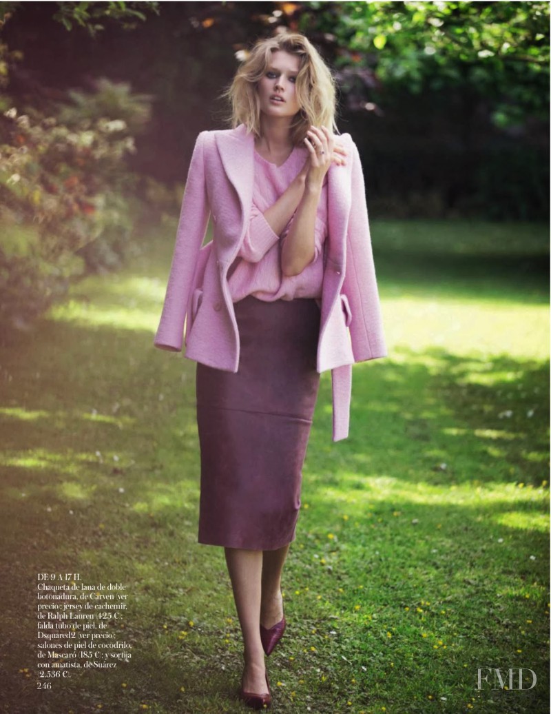 Toni Garrn featured in Antes Del Atardecer, October 2013