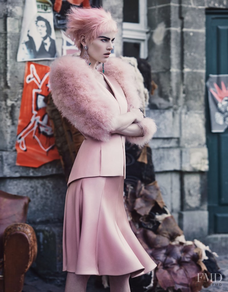 Saskia de Brauw featured in Couture Clash, October 2013