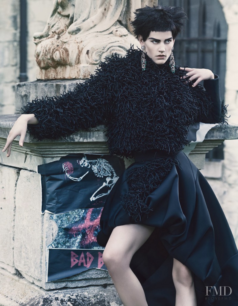 Saskia de Brauw featured in Couture Clash, October 2013