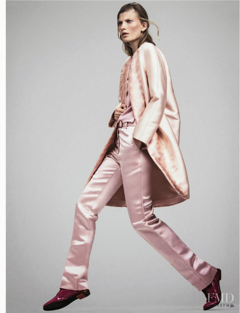 Valerija Kelava featured in Cool Pink, October 2013