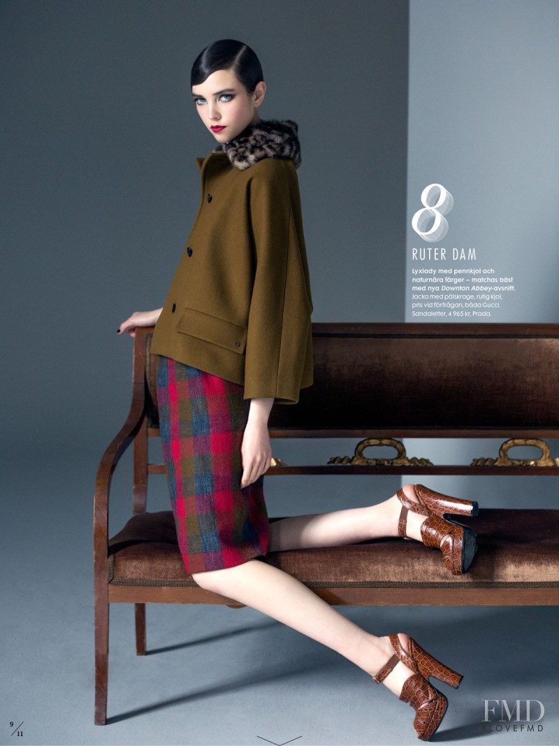 Josefine Svenningsen featured in Säsongens Bästa Looks, October 2013