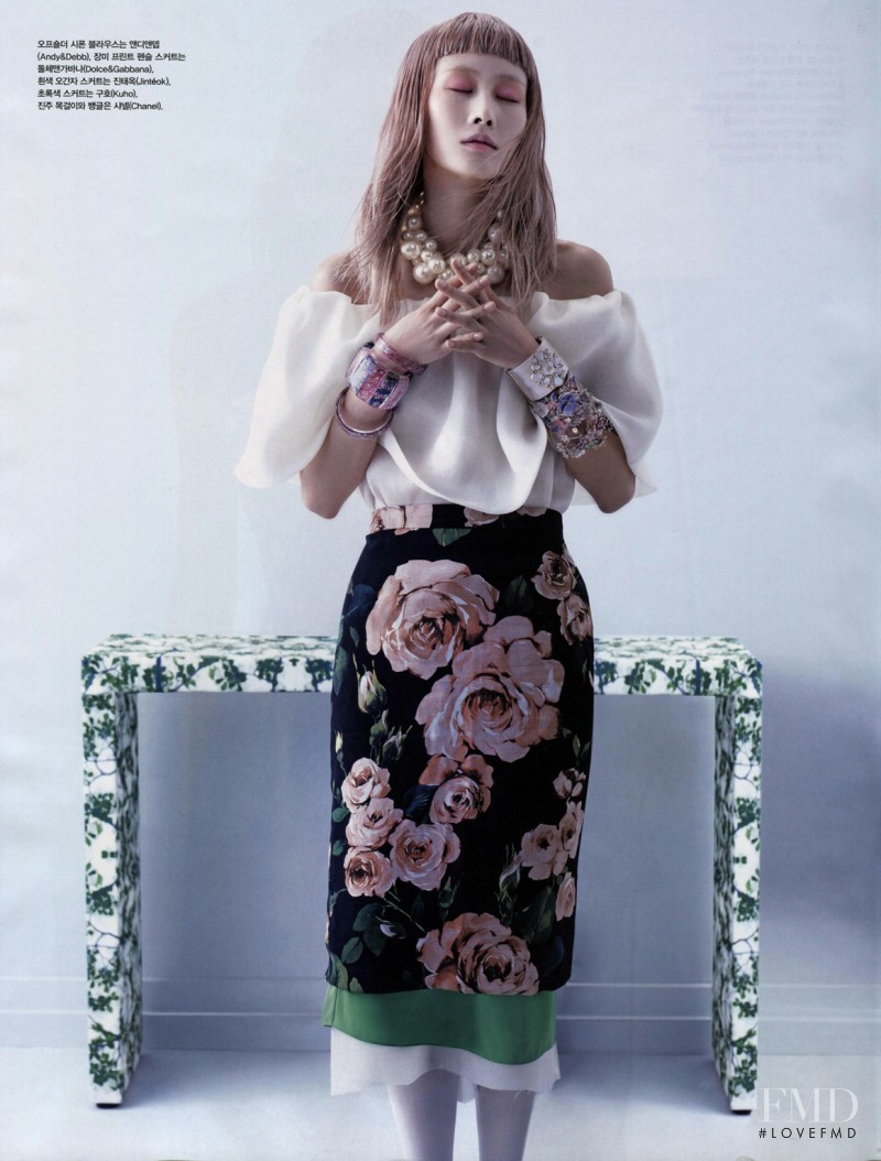 Hyun Yi Lee featured in Floral Index, April 2013