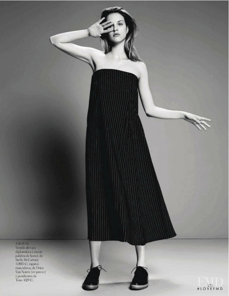 Julia Frauche featured in Lady Grunge, November 2013