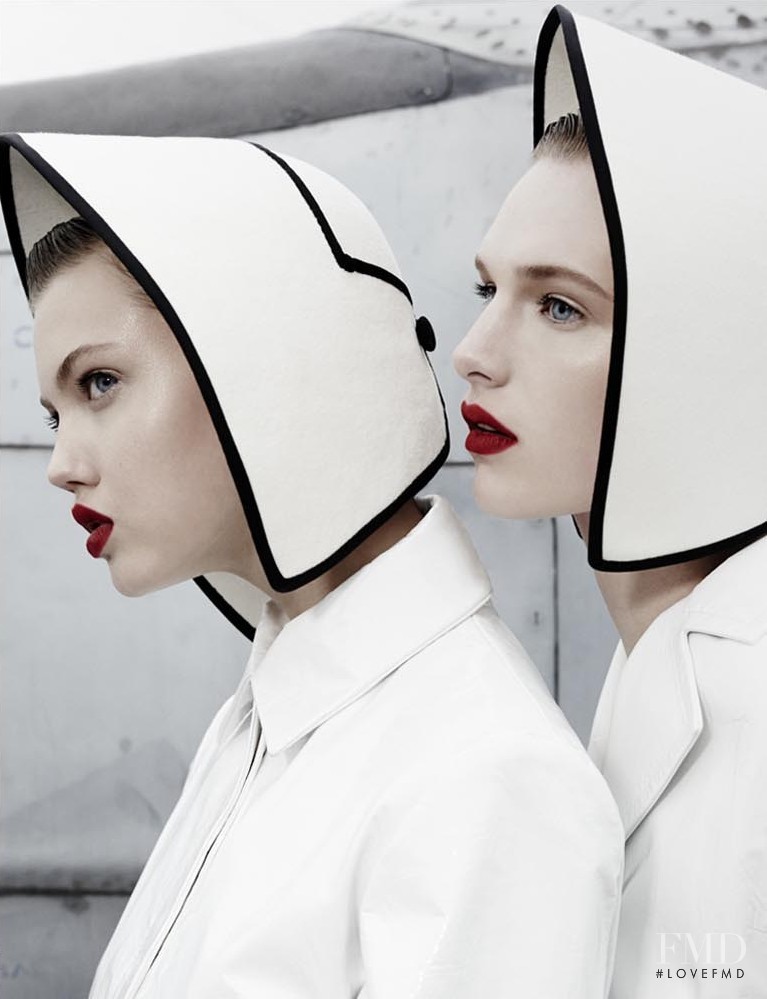 Lindsey Wixson featured in Super Fly, November 2013