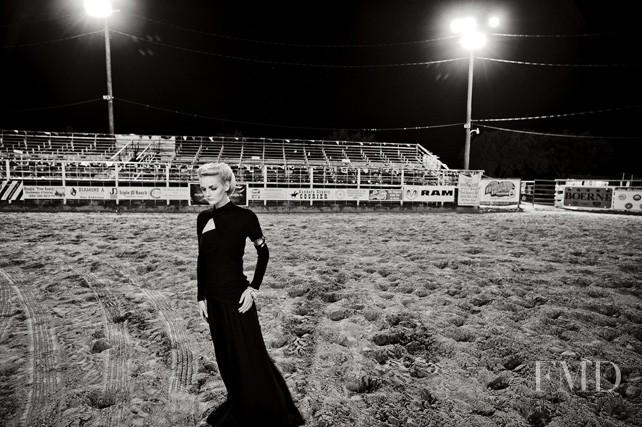 Lydia Hearst featured in Bandera, Texas, October 2011