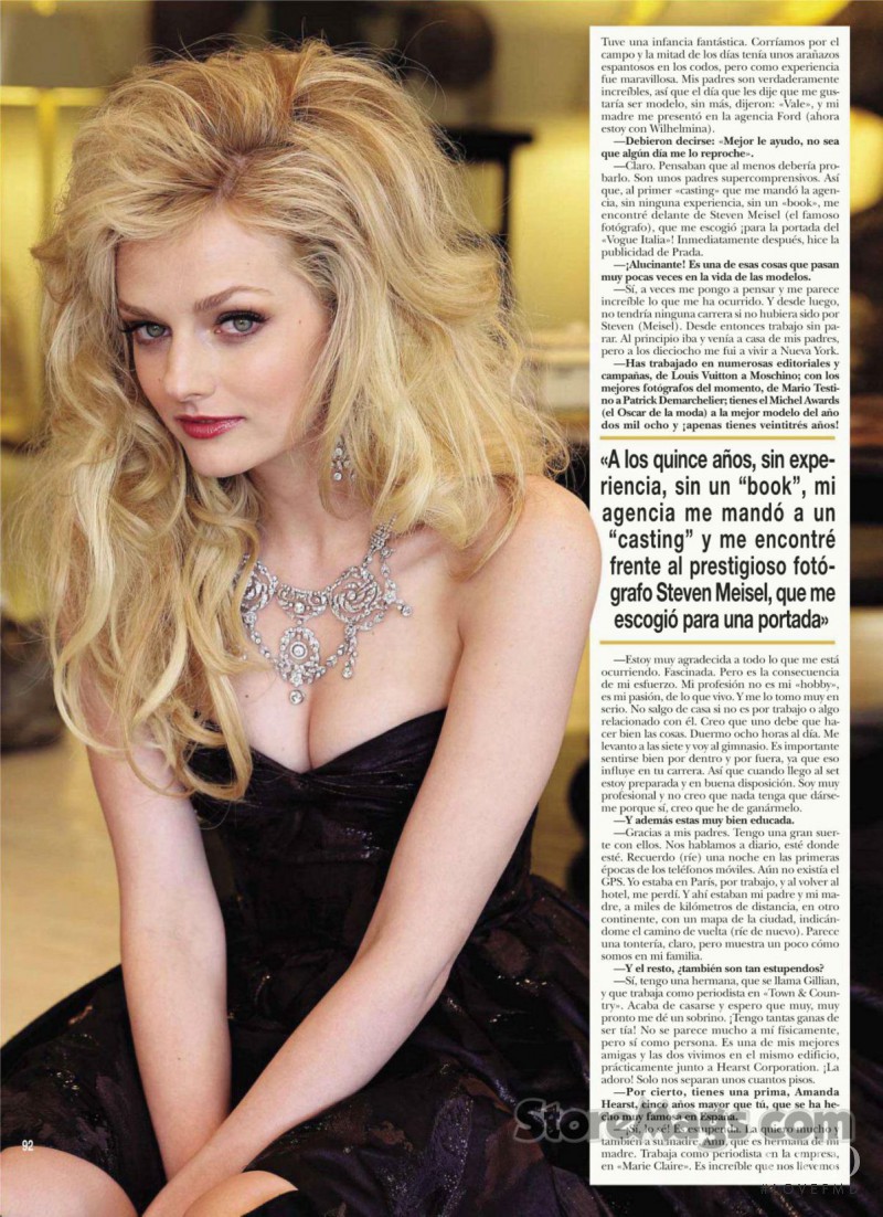 Lydia Hearst featured in Descubrimos A Lydia Hearst, February 2012