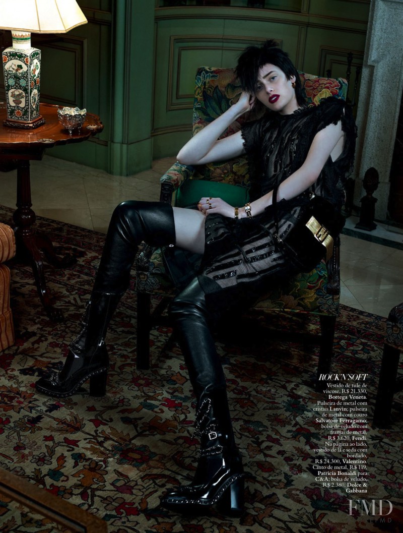 Thairine García featured in Glam Punk, November 2013