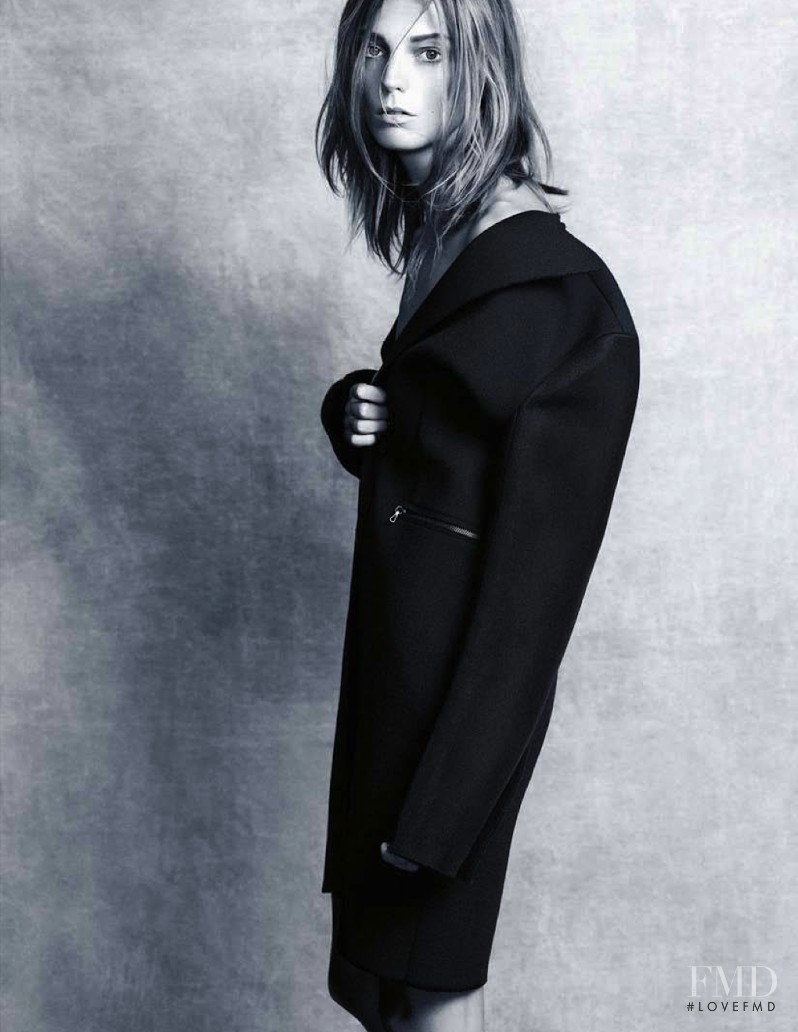 Daria Werbowy featured in Beaute Magnetique, November 2013