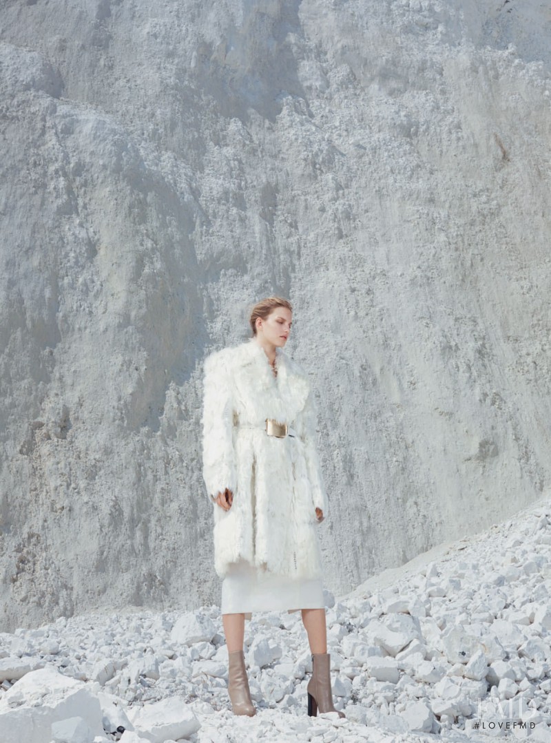 Marique Schimmel featured in Snow Queen, December 2013
