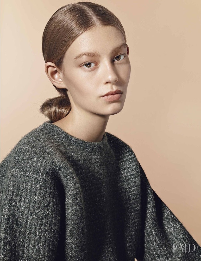 Ondria Hardin featured in The Rise Of Cos, December 2013