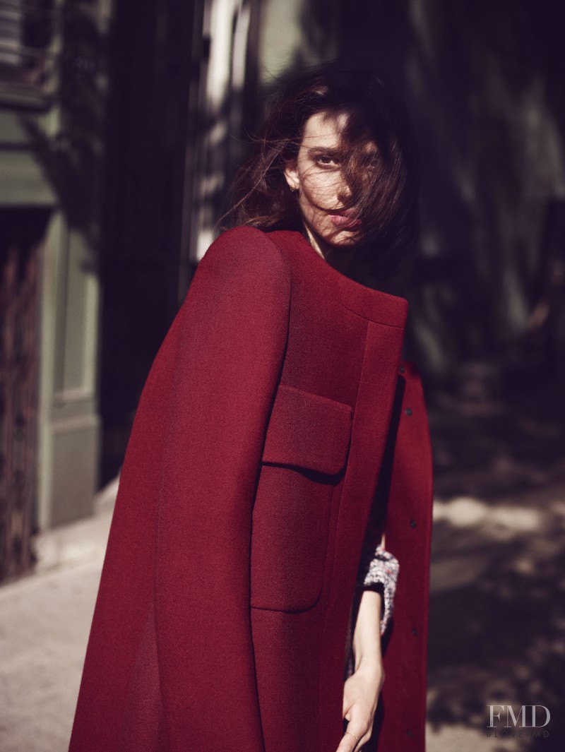 Ruby Aldridge featured in Light Motiv, December 2013