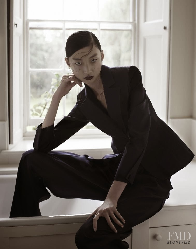 Yue Ning featured in Blurred Lines, October 2013