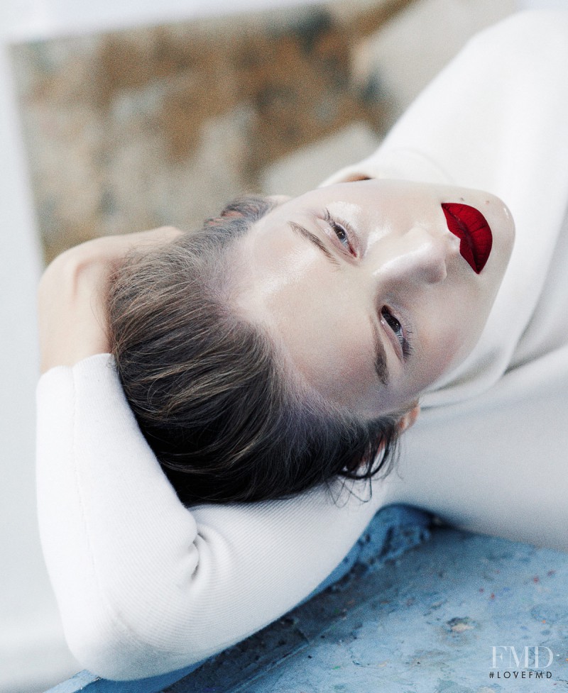 Anais Pouliot featured in Masques De Beauté, November 2013