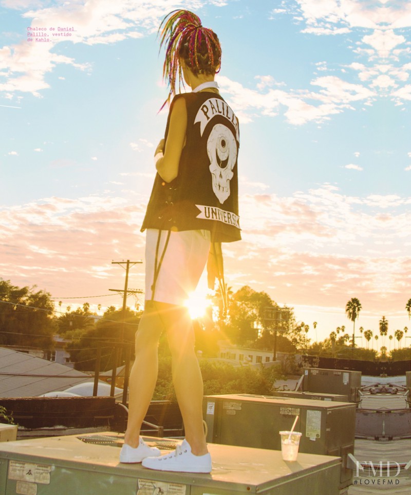 Chloe Norgaard featured in Crayon Ponysiah, December 2013