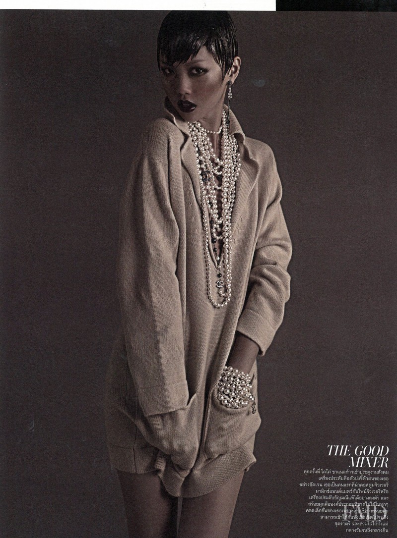 Jan Baiboon Arunpreechachai featured in Chanel I\'cône, December 2013