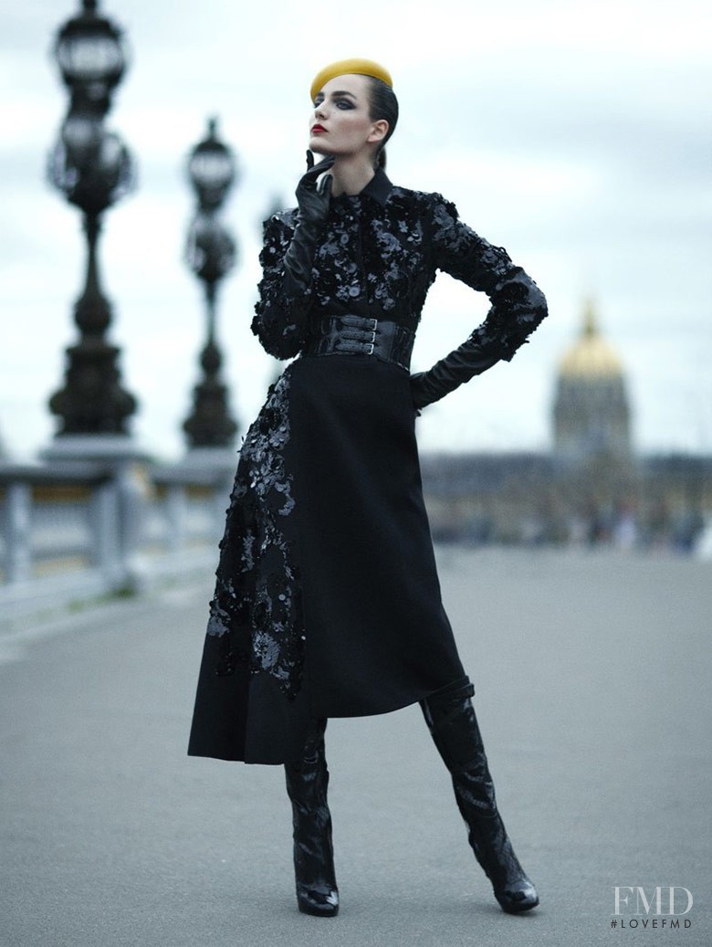 Zuzanna Bijoch featured in The Paris Issue, October 2013