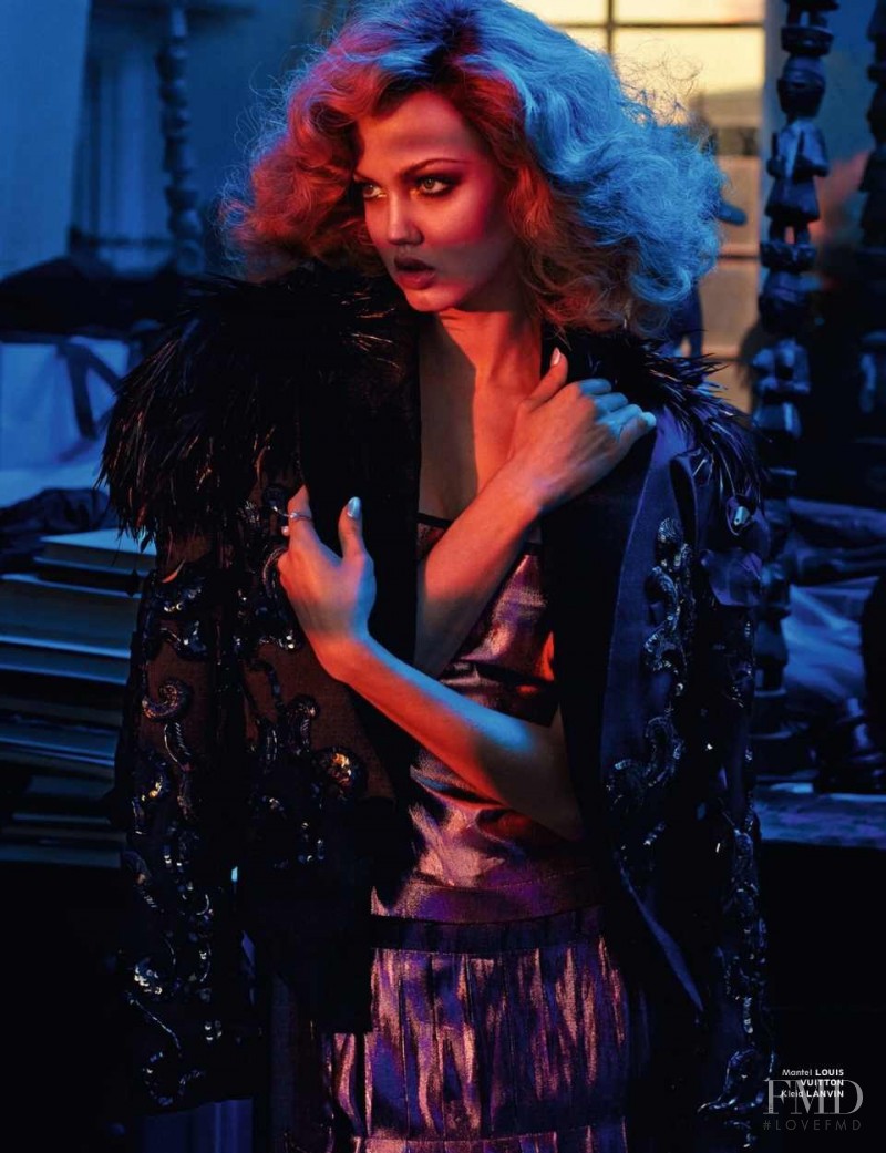 Lindsey Wixson featured in Licht! Drama! Action!, February 2014
