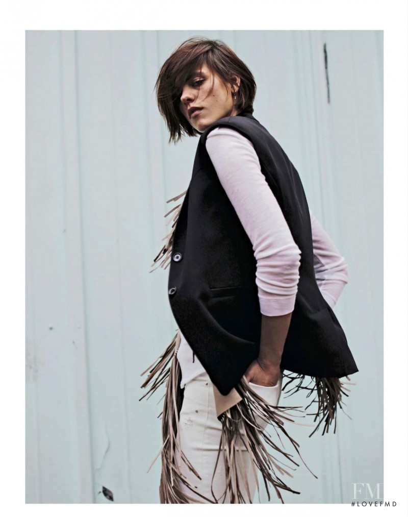 Corinna Ingenleuf featured in Street Style, February 2014
