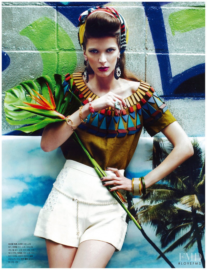 Sofia Bartos featured in Vacance in the City, June 2012