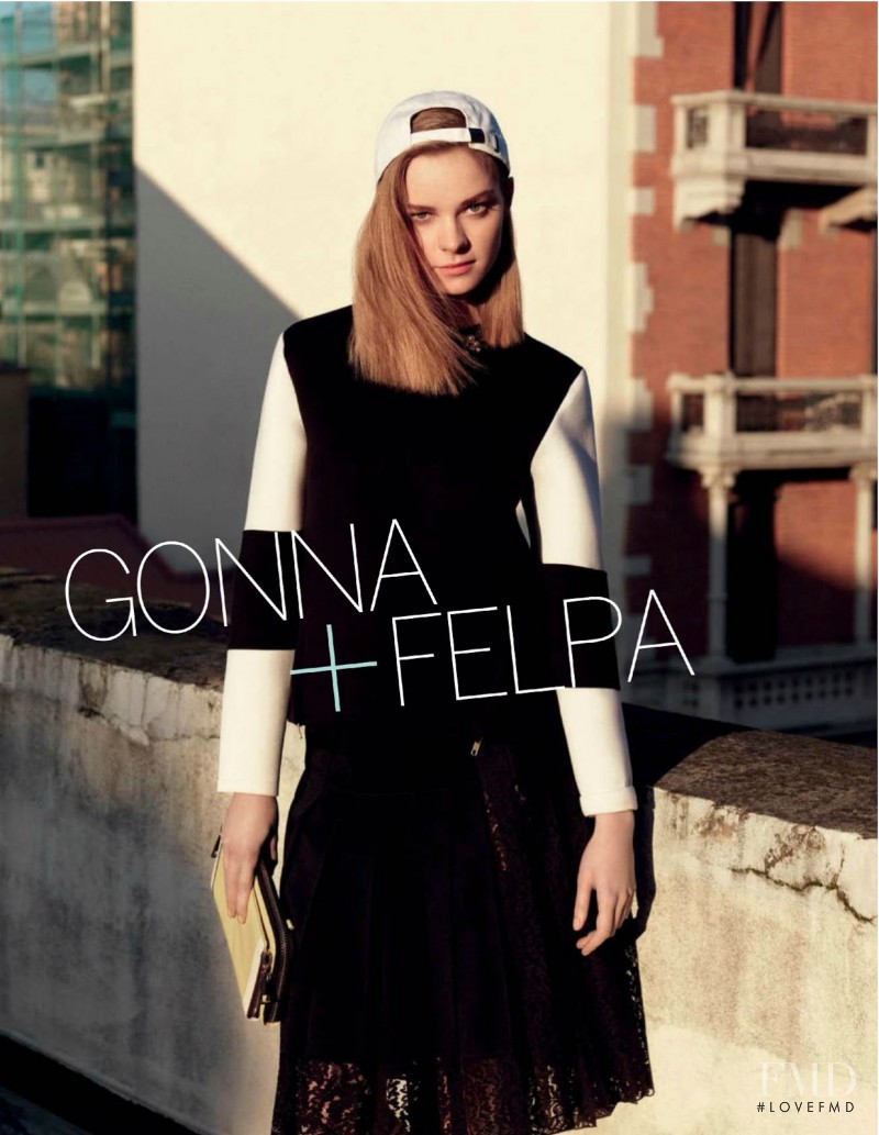 Gwen Loos featured in Gonna  + Felpa La Strana Coppia, March 2014