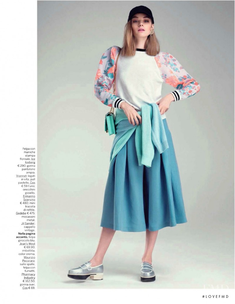 Gwen Loos featured in Gonna  + Felpa La Strana Coppia, March 2014