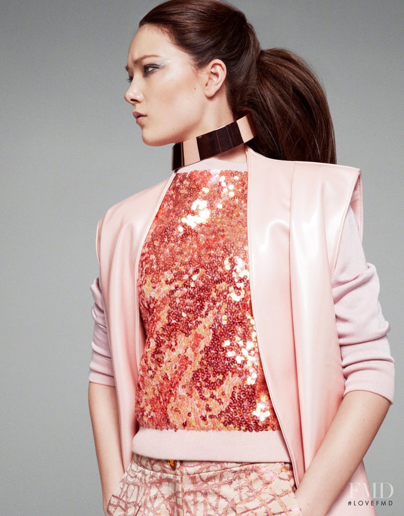 Yumi Lambert featured in A Twist Of Pink, March 2014