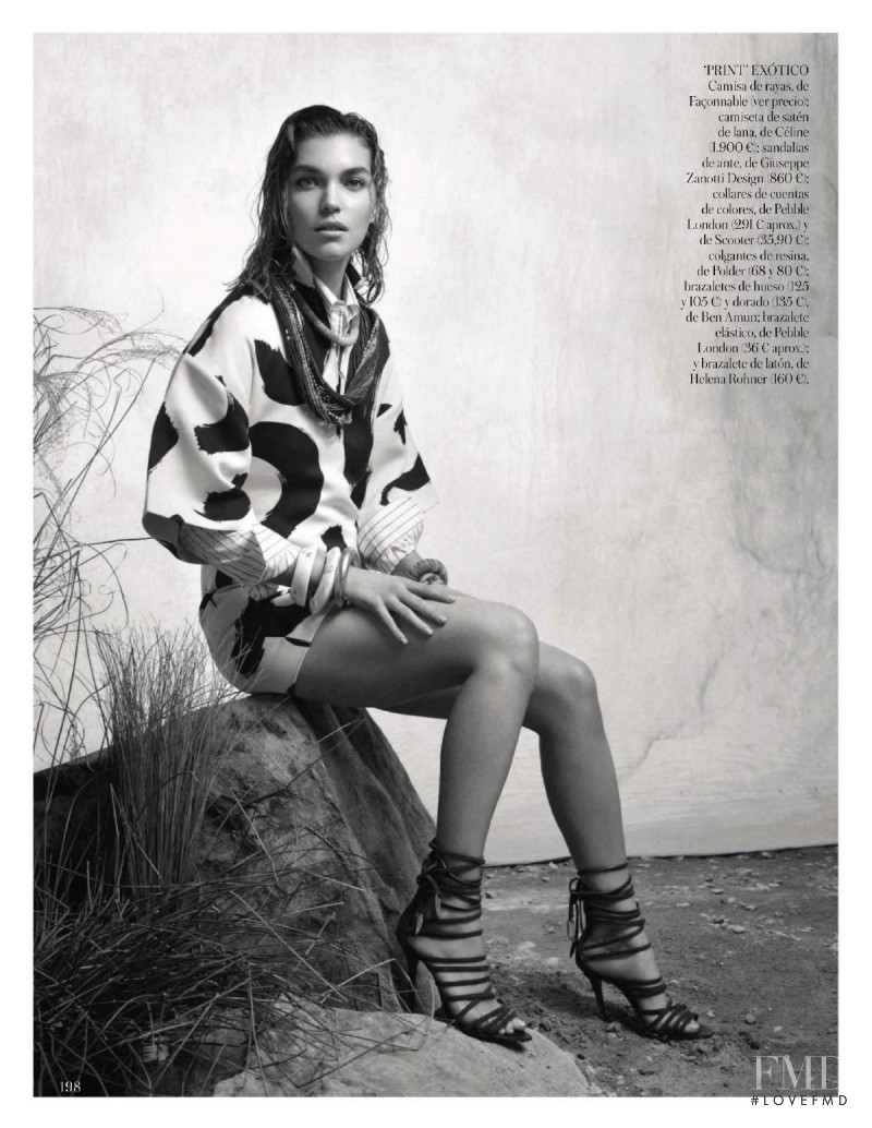 Arizona Muse featured in La Masai Blanca, March 2014