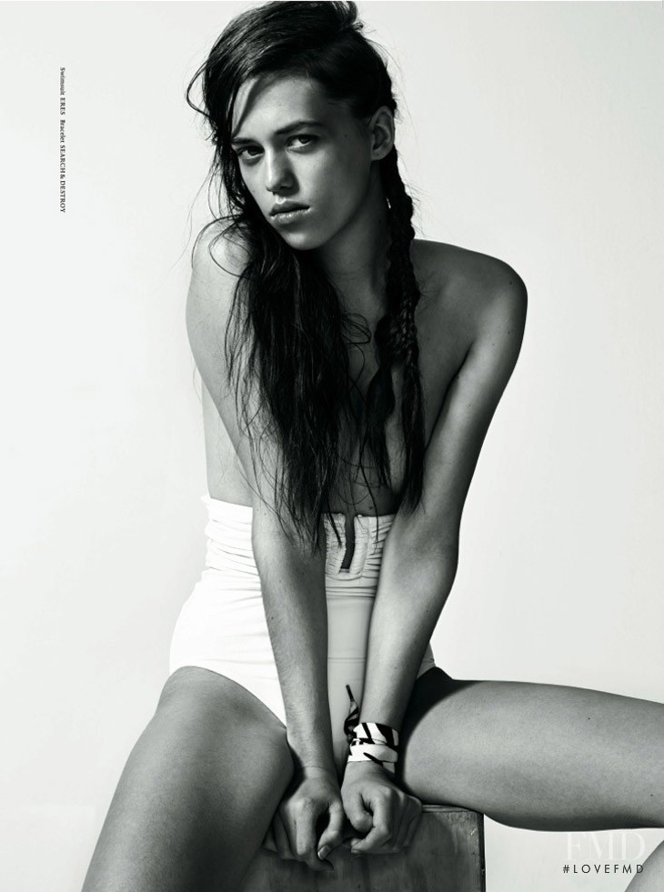 Maiken Abma featured in Matthias Vriens-McGrath, March 2014