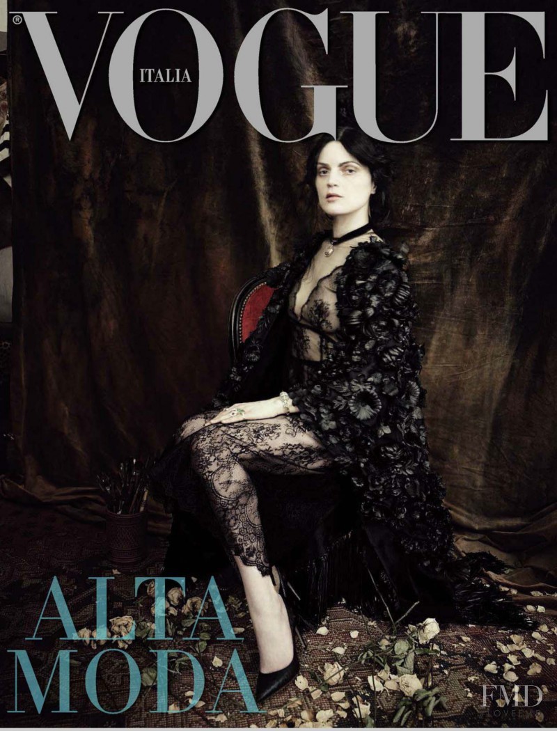 Guinevere van Seenus featured in Alta Moda, March 2014