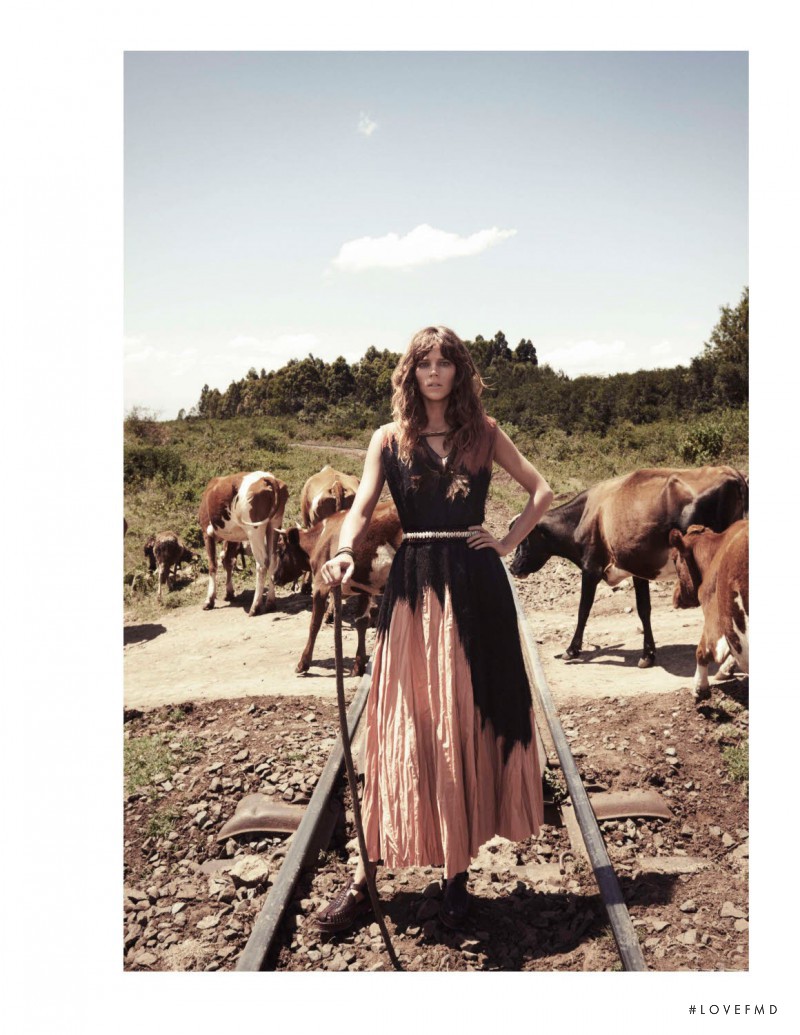 Freja Beha Erichsen featured in Nomade, April 2014