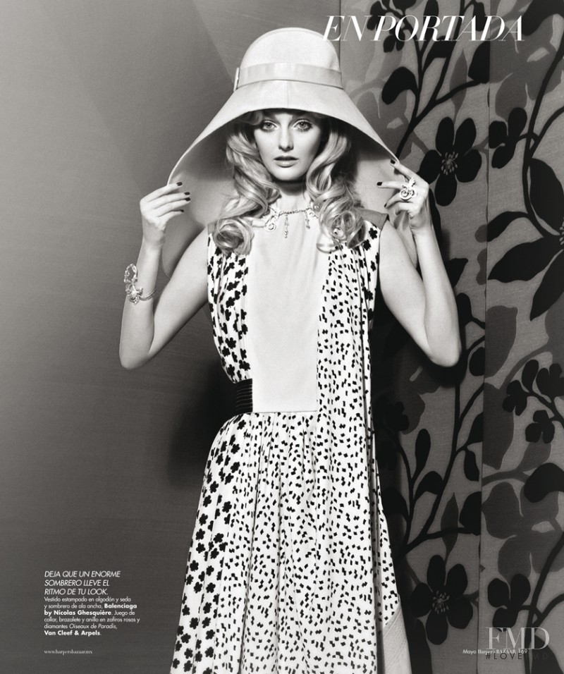 Lydia Hearst featured in Tiempo de Jazz, May 2012