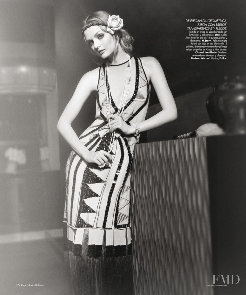 Lydia Hearst featured in Tiempo de Jazz, May 2012