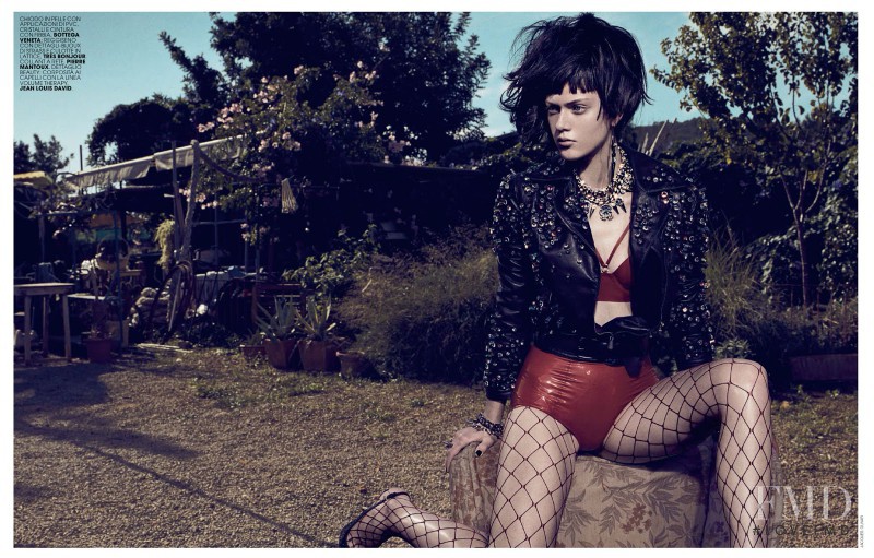 Tess Hellfeuer featured in Rock\'N Rebel, April 2014