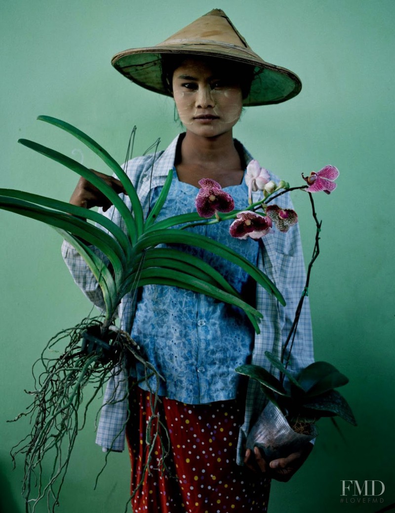 Edie Campbell featured in Gilt trip, May 2014
