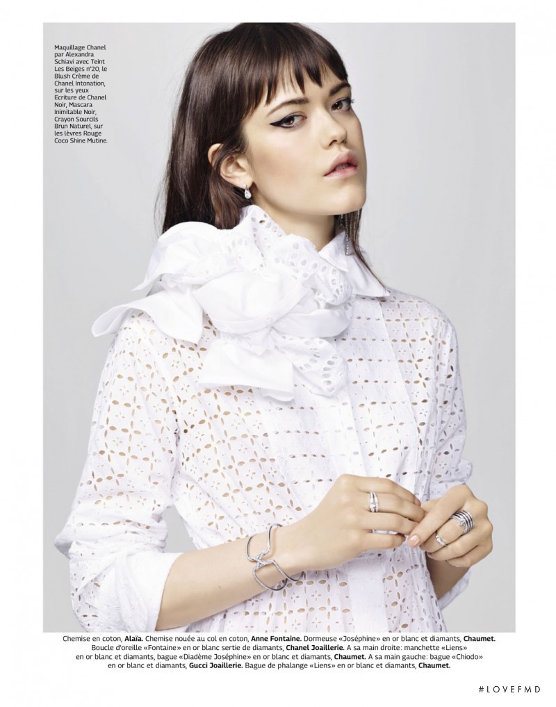 Anna Nevala featured in "Une Bague, C\'est\' Une Bague, Dix Bagues, C\'est Un Look", May 2014