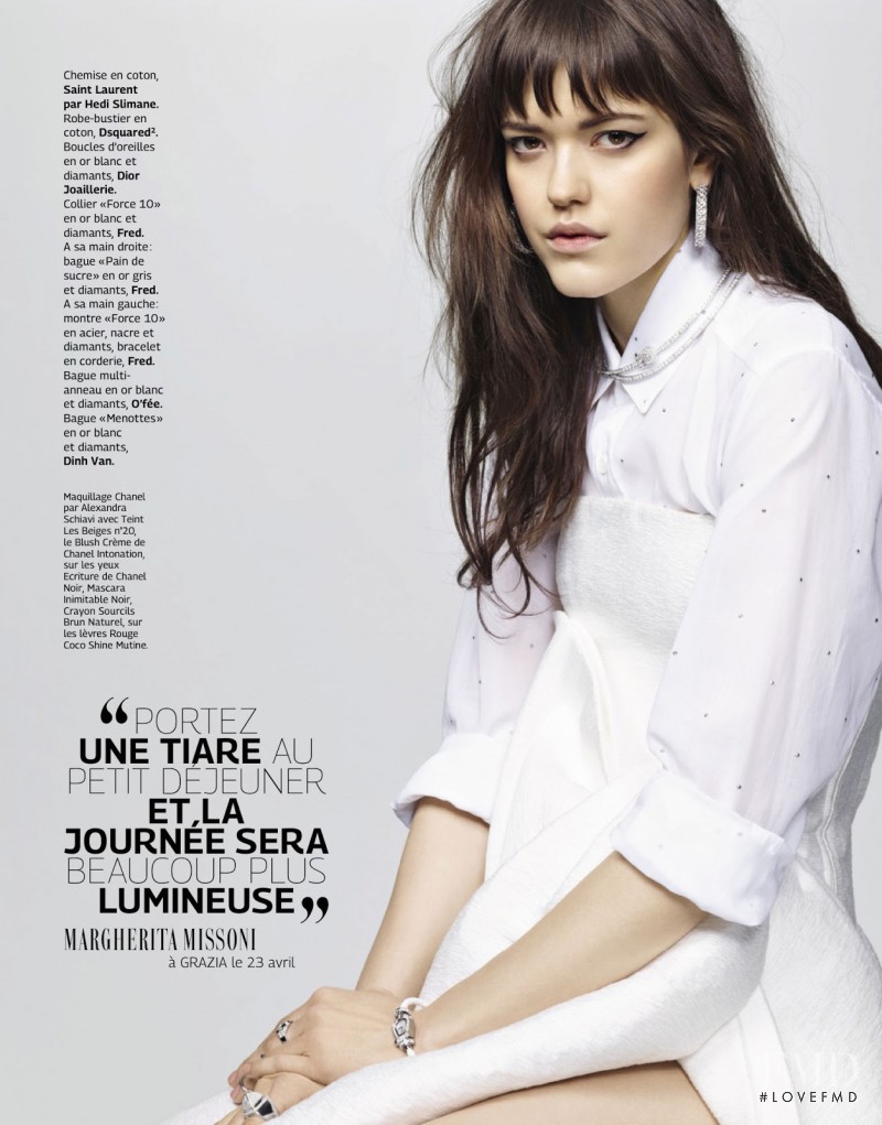 Anna Nevala featured in "Une Bague, C\'est\' Une Bague, Dix Bagues, C\'est Un Look", May 2014