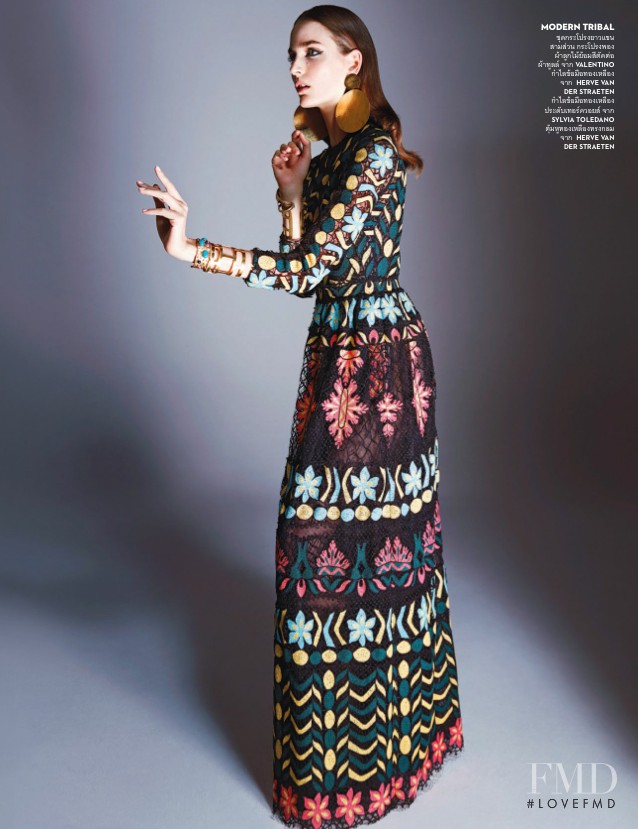 Zuzanna Bijoch featured in Enter A New Frontier, June 2014