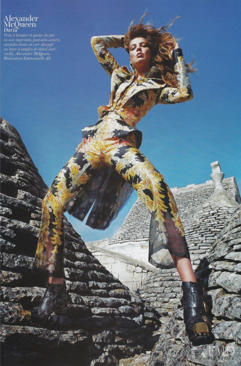 Daria Werbowy featured in L\'Été 2011, February 2011